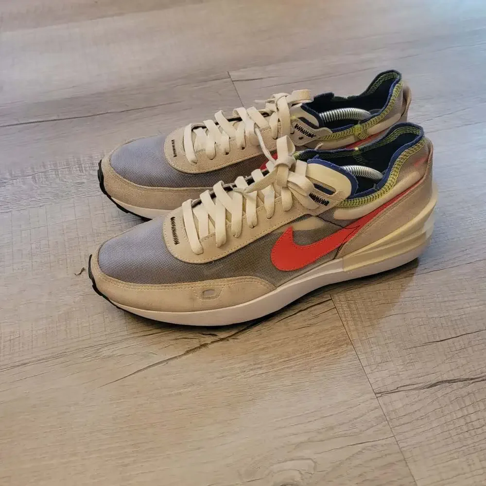 Nike Waffle One Coconut Milk Crimson Hyper Royal Sneakers DA7995-101